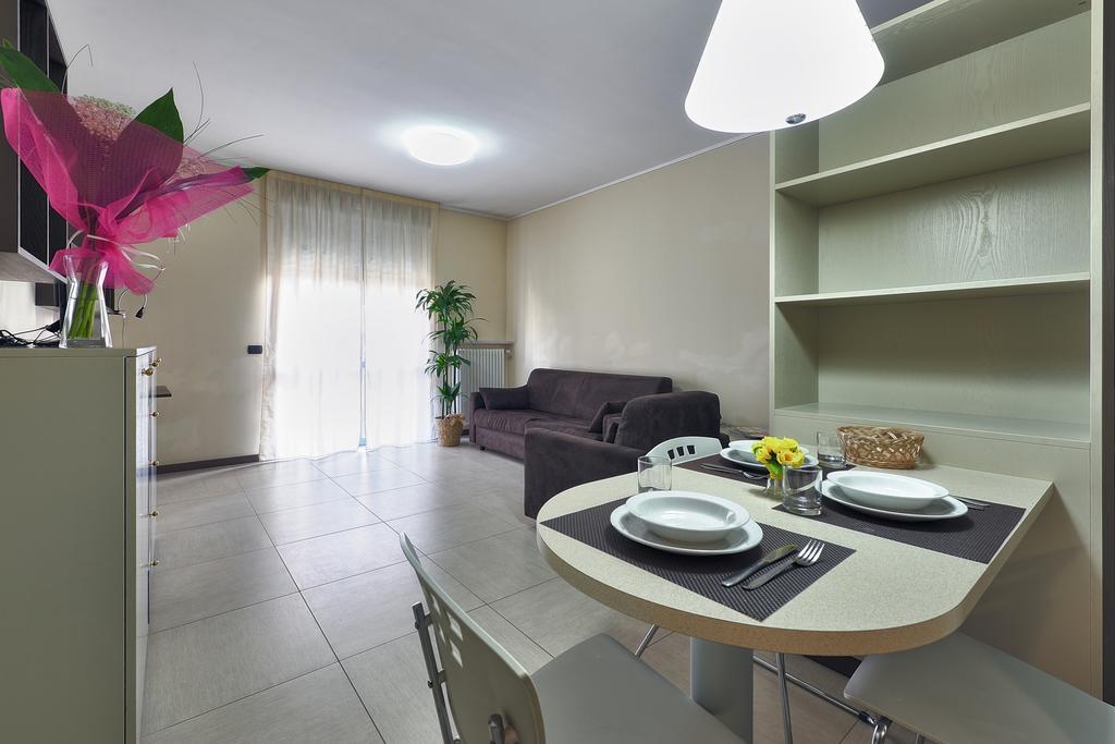 Residence La Sfera Pavia Room photo